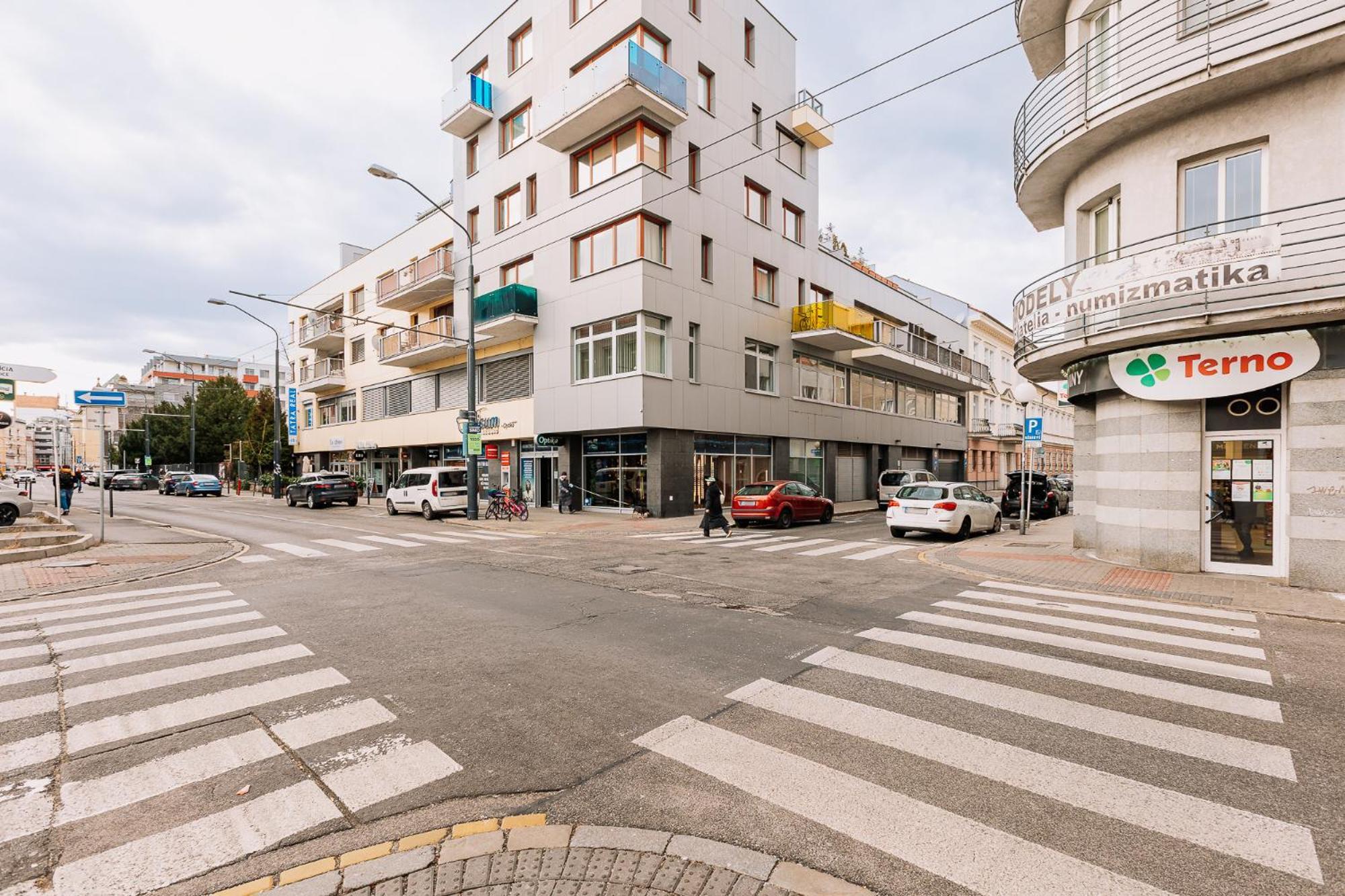 Skau 2 Old Town Family & Business Apartment 2 Floor Free Parking Bratislava Exterior foto